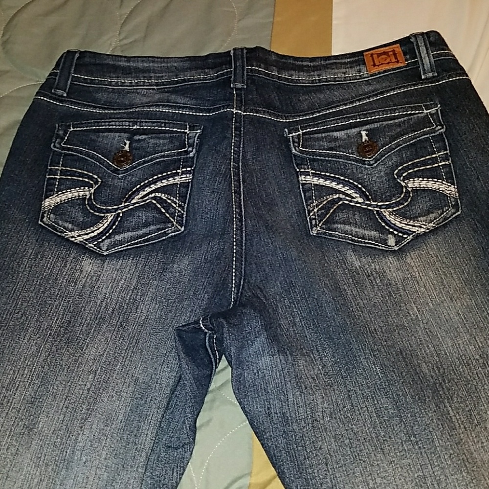 Jeans - Picture 3 of 3
